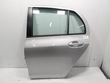 670040D110 PORTA POSTERIORE SX