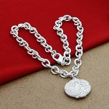 Collana con ciondolo cornice
