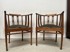 Coppia Di Poltrone A Pozzetto 