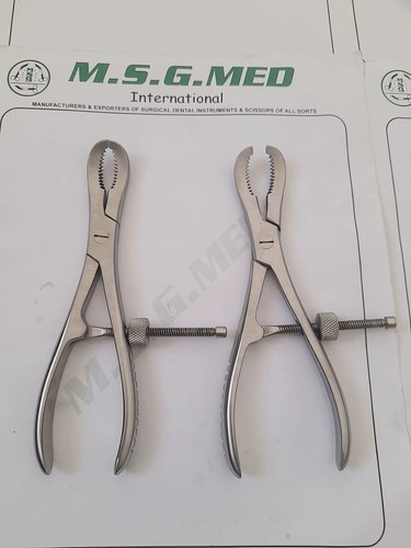 Pinza ortopedica per riduzione