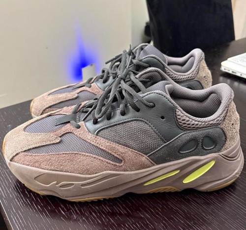 Adidas yeezy boost 700 - adidas,