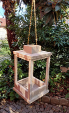 LANTERNA PORTACANDELA GRANDE IN LEGNO GREZZO H 40CM CON CATENELLA