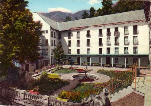 Cartolina italia cuneo bagni - ,