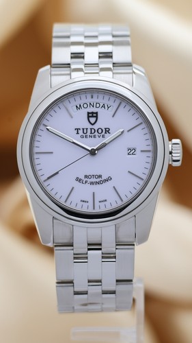 Tudor glamour date day mm - date-day, 39