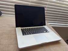 Apple MacBook Pro A1286 Intel