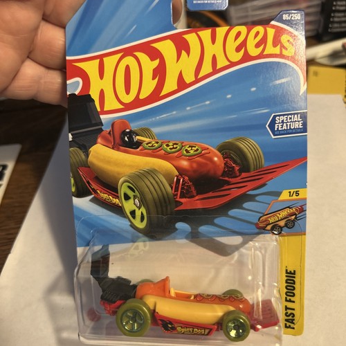 Hot wheels street wiener 5 - hot,