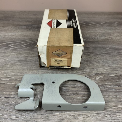 Supporto serbatoio carburante