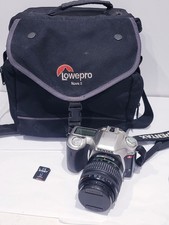 PENTAX *ist DL Digital SLR