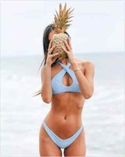 moda mare costume due pezzi