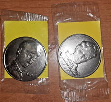 2 ICONE PERSONAGGIO FUMETTI ITALIANO DYLAN DOG,JULIA SERIE BONELLI 80° ANNIVERSARIO