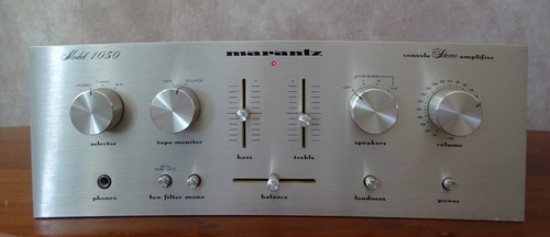 Amplificatore stereo console