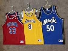 Pacchetto maglia Champion NBA