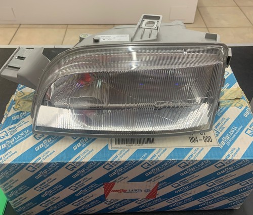 Faro anteriore sinistro nuovo - anteriore,