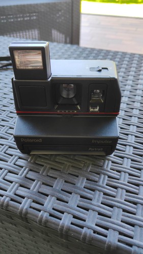 Polaroid impulse portrait - impulse,