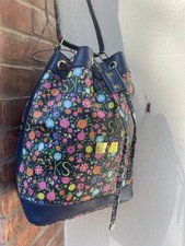 Ken Scott Borsa A Tracolla In