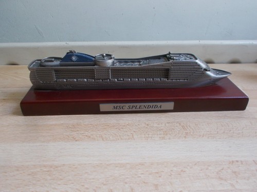 Maquette barca msc splendida - barca,