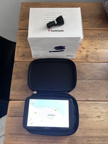 Tomtom camper caravan - camper, e