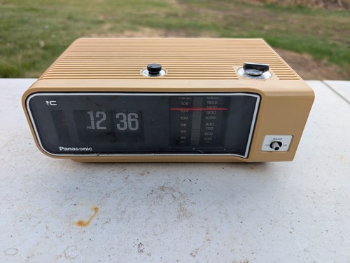 Sveglia radio vintage - am/fm,