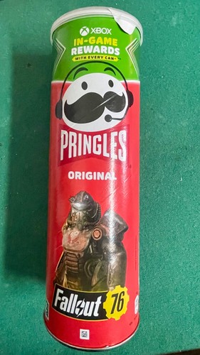 Pringles fallout edition box - pringles,