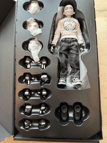 Mezco one collective - mezco,