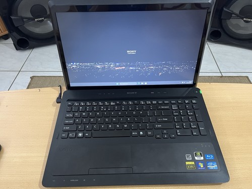 Sony vaio pcg81312m pouces - sony, 15