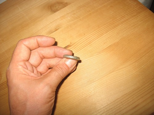 Anello ferro con scritta - in,