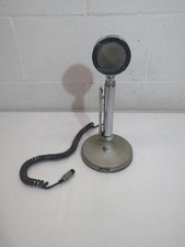 MICROFONO RADIOAMATORE VINTAGE MODELLO ASTATICO D-104 CON SUPPORTO T-UG9 NON TESTATO COSÌ COM'È