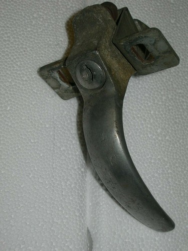Maniglia cofano posteriore