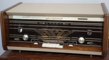 Vintage radio collection