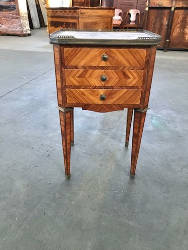 Elegante comodino luigi - elegante,