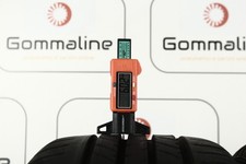 2 PNEUMATICI 2055017 GOODYEAR EFFICIENT GRIP 93W DOT1122 BATTISTRADA 75%