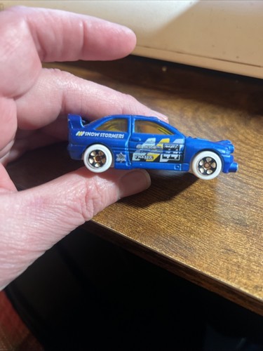 Hot wheels blue escort rally - hot,