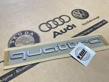 Audi RS3 RS4 RS5 RS6 quattro scritta griglia titanio logo badge iscrizione OEM