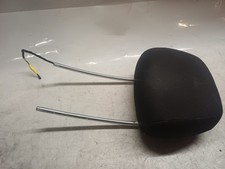 80C* Mercedes W204 Poggiatesta