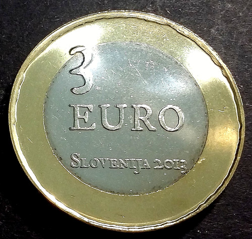Slovenia euro 2013 108 - 3,