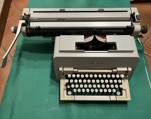 Macchina scrivere olivetti - scrivere,