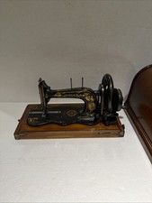 Antica macchina da cucire