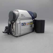 Videocamera miniDV portatile JVC GR-D73EK argento testata