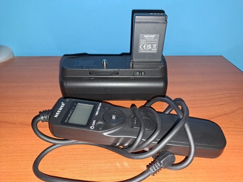 Neewer battery grip per - battery,