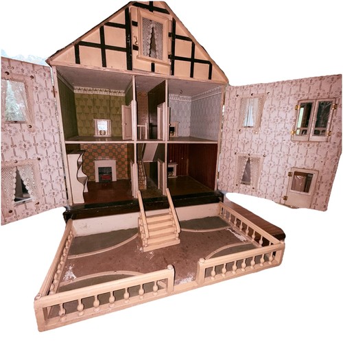 Antica casa delle - , bambole