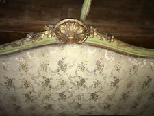 DECORATIVO ANTICO SALOTTO-DIVANO E DUE SEDIE-LEGNO LACCATO E DORATO-'800-UTILE