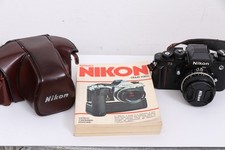 Nikon F 3 con Nikkor 50mm f 1.8Custodia originale e Manuale Nikon