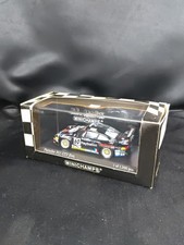MINICHAMPS 1/43 PORCHE 911 GT2