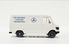 Wiking Mercedes 207 D scatola