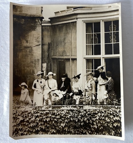 Queen mary other - queen, female