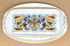 Set of 2 Serving Platters /