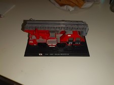 MODELLINO CAMION POMPIERI DEL PRADO MORITA MLEX5-30DEL 1985 SCALA 1:64