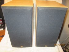 NICE Pair of Monitor Audio