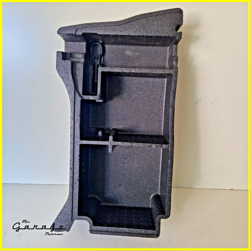 Vano contenitore sotto - contenitore,