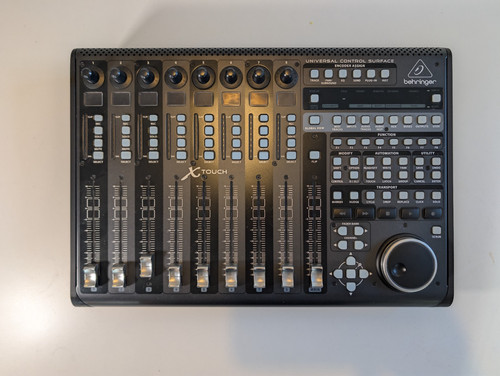 Behringer touch superficie - x-touch,